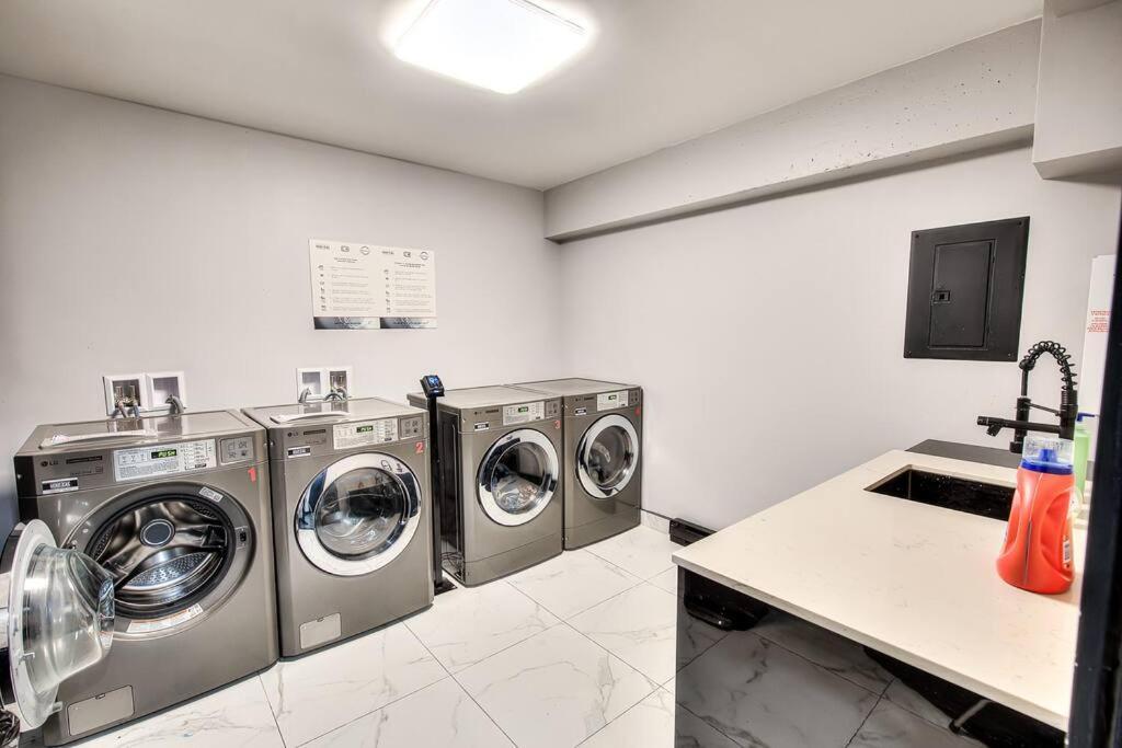 Ndg Dreams! New & Modern 3br Easy Life * Montreal